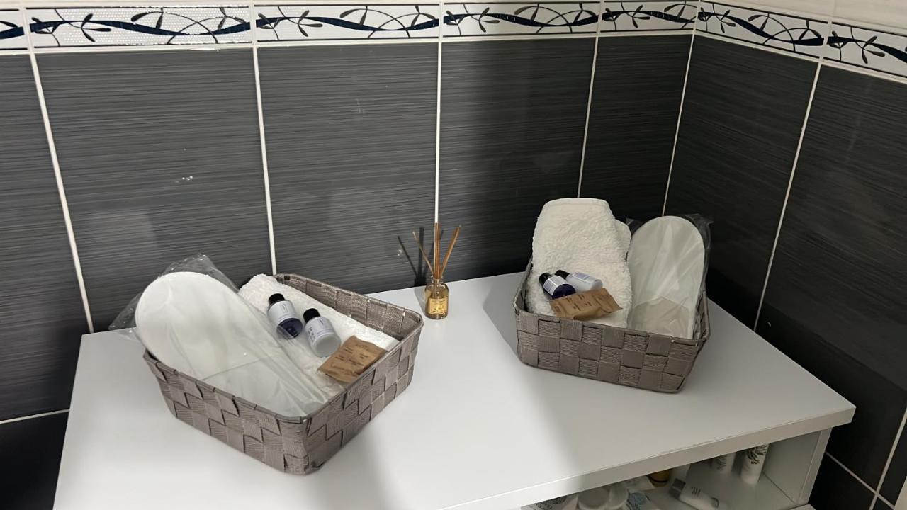 Emi Sol Apartment Vlore Luaran gambar